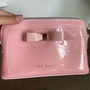 Ted Baker Curved Bow Make up bag